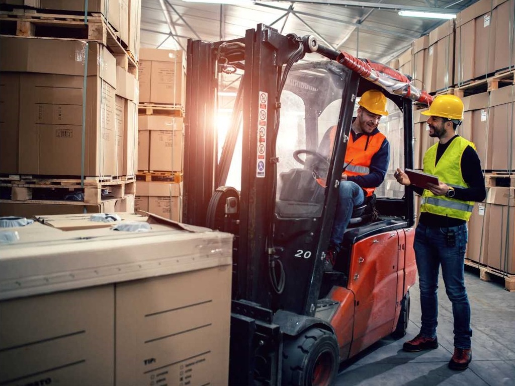 Logistik: Gabelstapler-Fahrer
